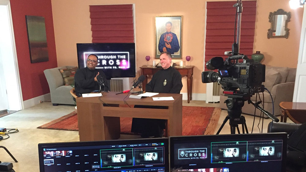 Livestream behind the scenes 11