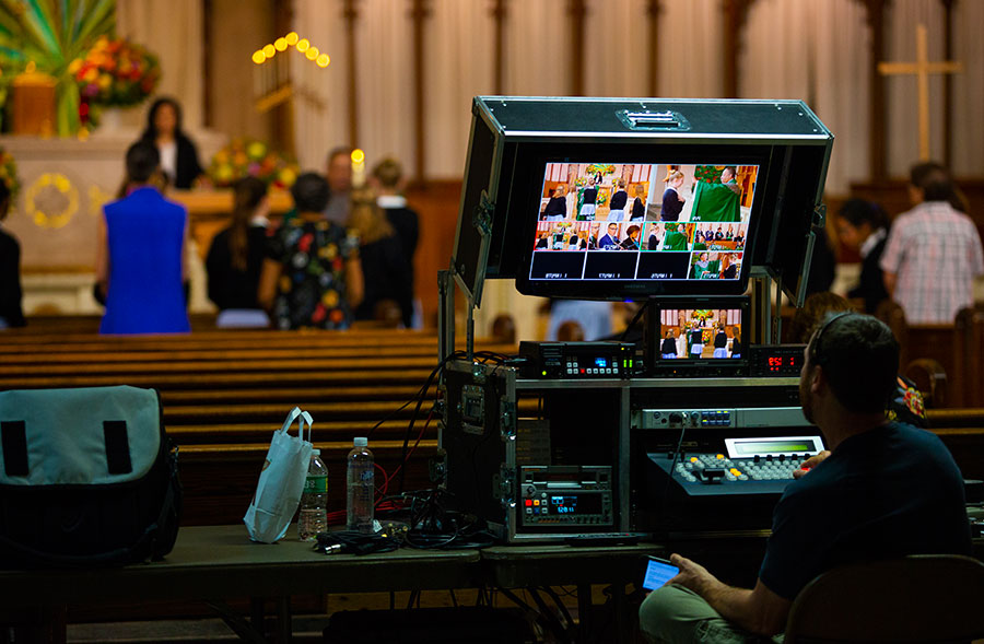 Donate sponsor a mass